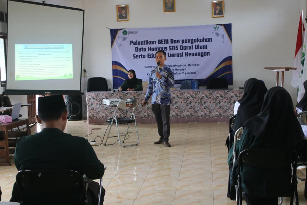 STIS Darul Ulum Selenggarakan Kuliah Umum Bertema “Manajemen Kepemimpinan” Bersama M. Syekh Ikhsan Syaifudin, M.H.: Kupas Tuntas Seni Memimpin dalam Organisasi dan Mahasiswa